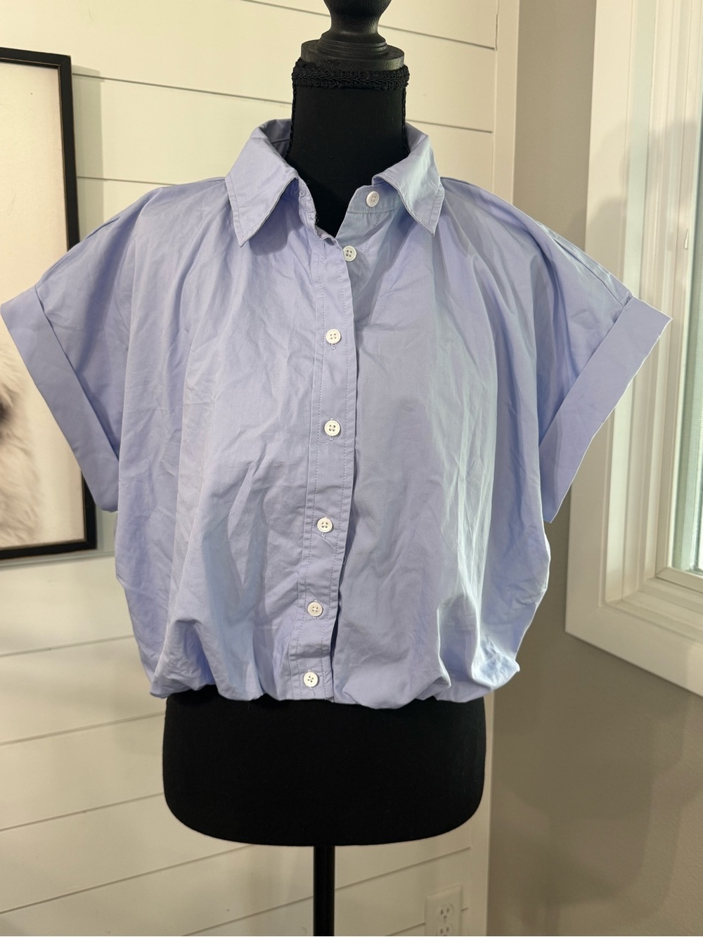 KBB by Kahlana Blue Button-Up Short Sleeve Cropped Bubble Shirt Size S